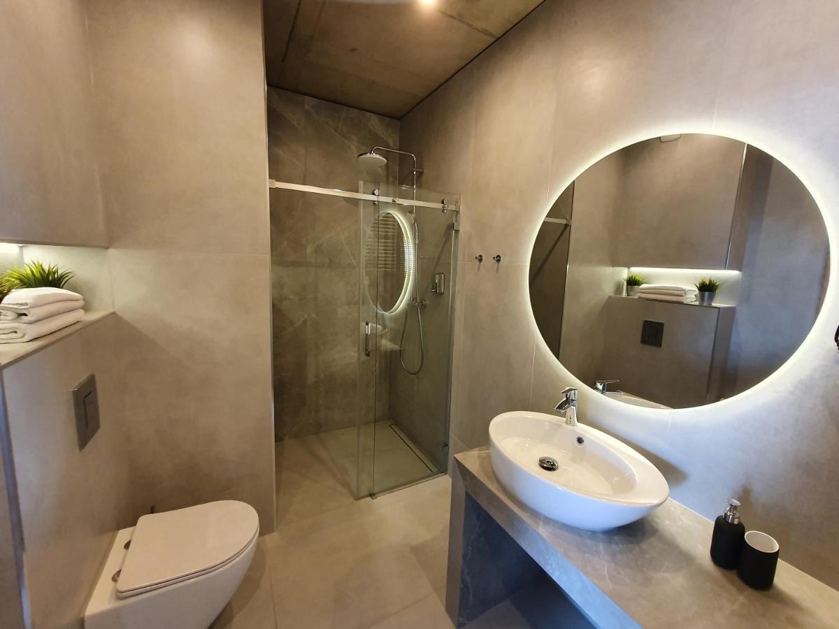 15 Pietro Sokolska 30 Towers Apartments - New - Lux - Parking - Sauna - Gym- And The Best View In Katovice Exteriér fotografie